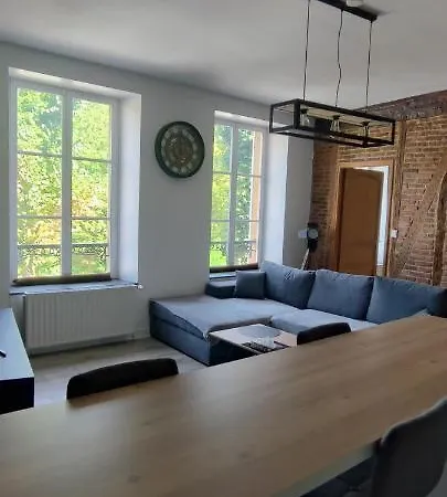 Lägenhet D'hippolyte - Vue Musee Rimbaud *